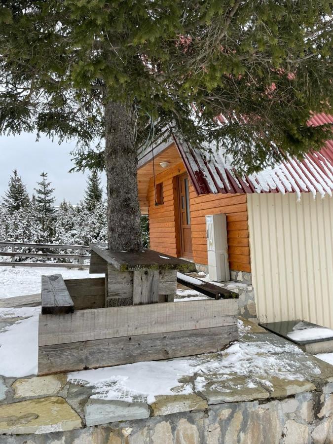 Bungalows Krstajic جابلياك المظهر الخارجي الصورة