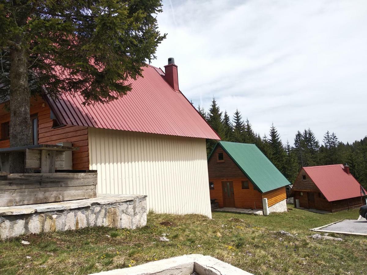 Bungalows Krstajic جابلياك المظهر الخارجي الصورة